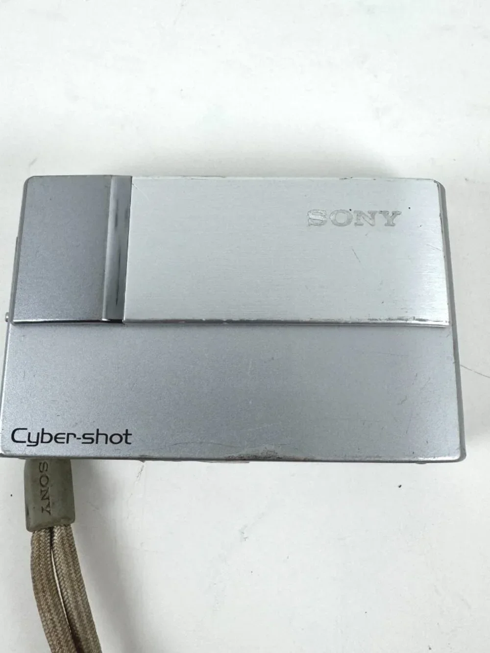 Sony Cyber Shot DSC-T10 7.2MP Digital Camera Silver Made in Japan MC-233